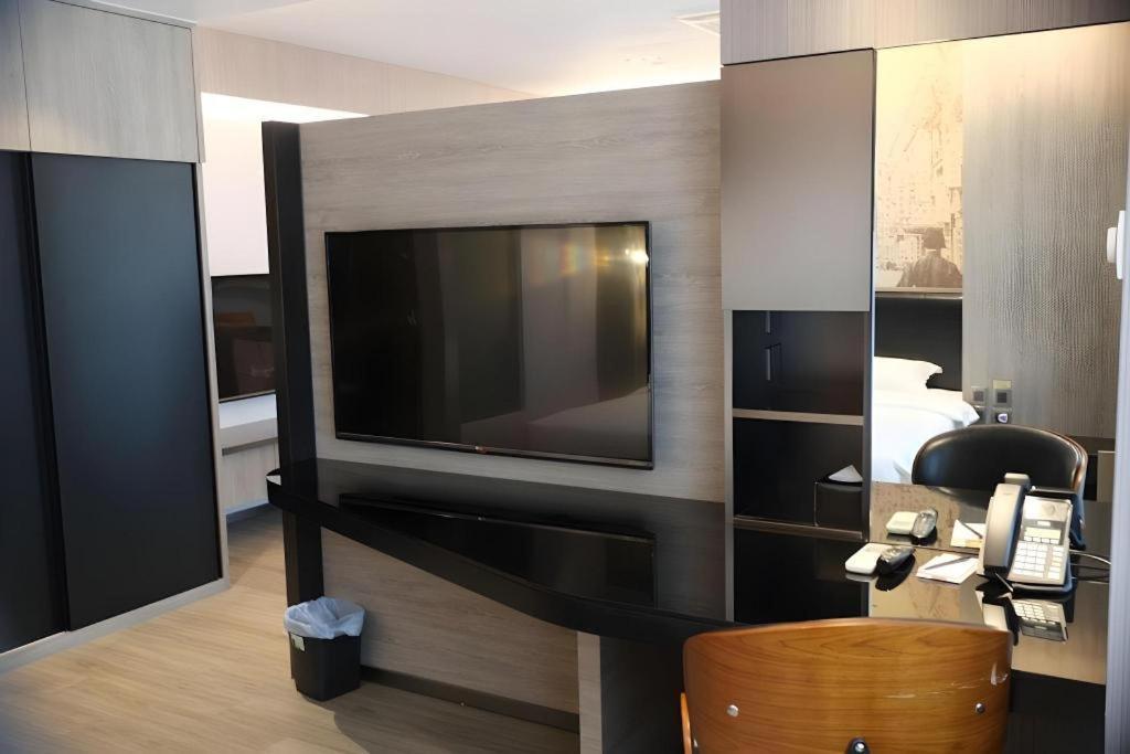M1 North Point Hotel Hong Kong Bagian luar foto