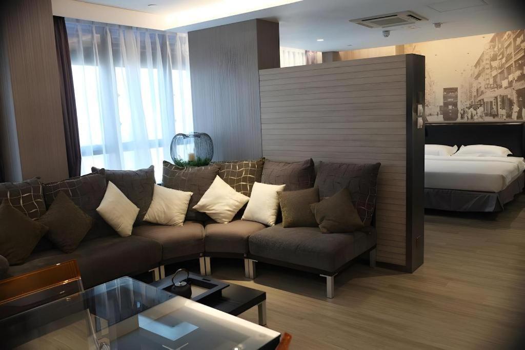 M1 North Point Hotel Hong Kong Bagian luar foto